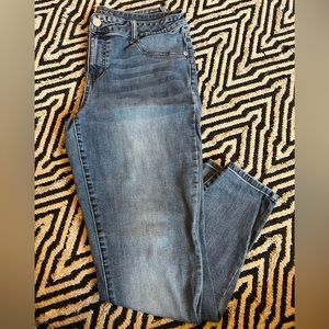 Maurices high rise super stretch jeans